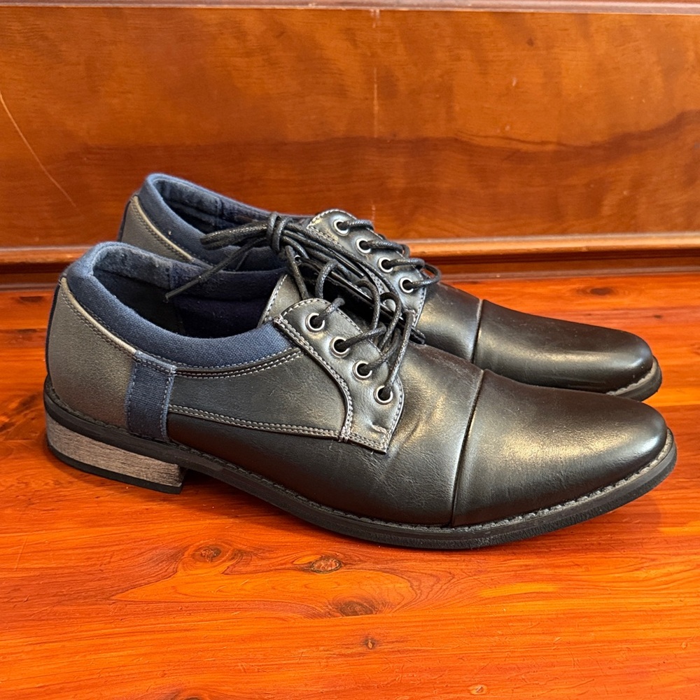 Deer Stags Truckee Black and Navy Oxfords with memory foam